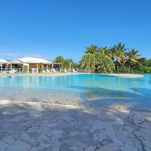  Appartement Grand Idéalement Situé, Jardin Et Piscine